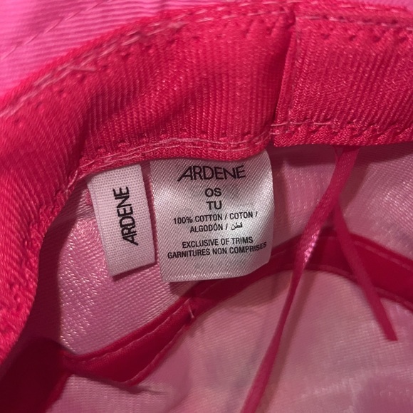 Ardene BucketHat - Picture 3 of 4